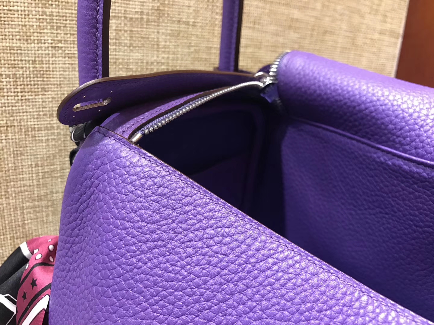 Hermès（爱马仕）Lindy琳迪包 梦幻紫 德国进口togo牛皮 全手工缝制 银扣 30cm