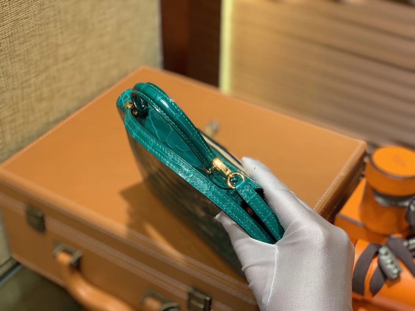 Hermès（爱马仕）Mini Kelly 祖母绿 一级美洲鳄鱼皮 全手工缝制 臻品级别 金扣 19cm 2代