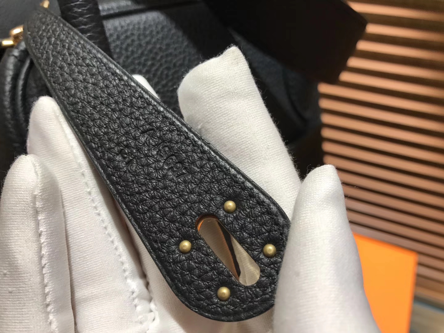 Hermès（爱马仕）Lindy琳迪包 经典黑 德国进口togo牛皮 全手工缝制 金扣 30cm