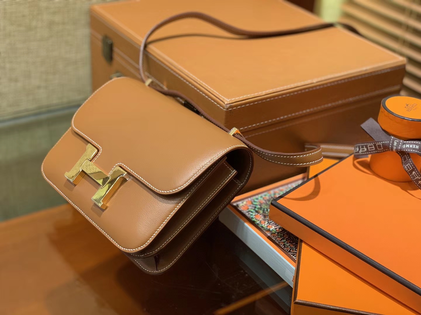 Hermès（爱马仕）Constance 18cm 金棕色 Swift 牛皮 德国进口原料 鳄鱼工序 臻品级别