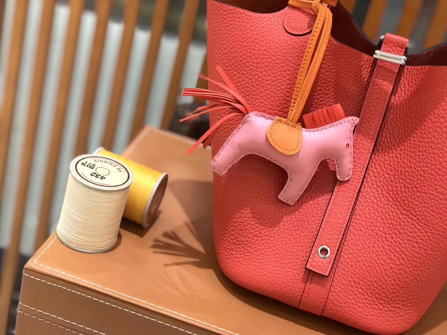 Hermès（爱马仕）新增现货 Picotin 菜篮子 橘红色 全手工蜡线缝制 银扣 18cm