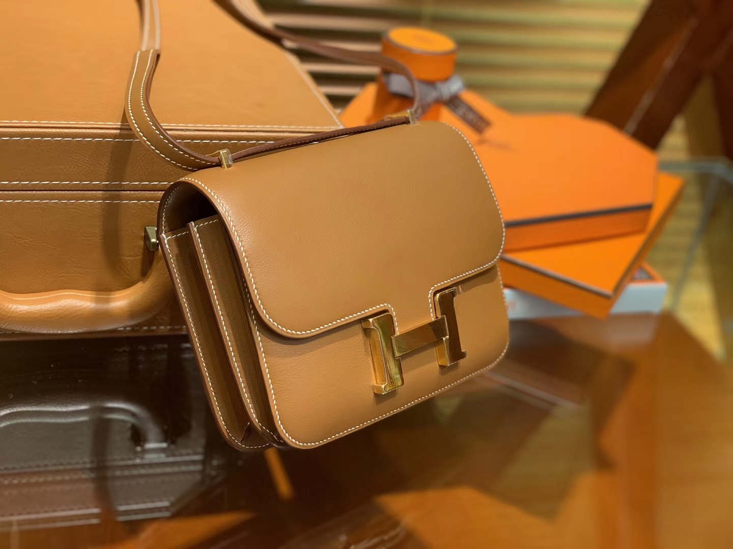 Hermès（爱马仕）Constance 18cm 金棕色 Swift 牛皮 德国进口原料 鳄鱼工序 臻品级别