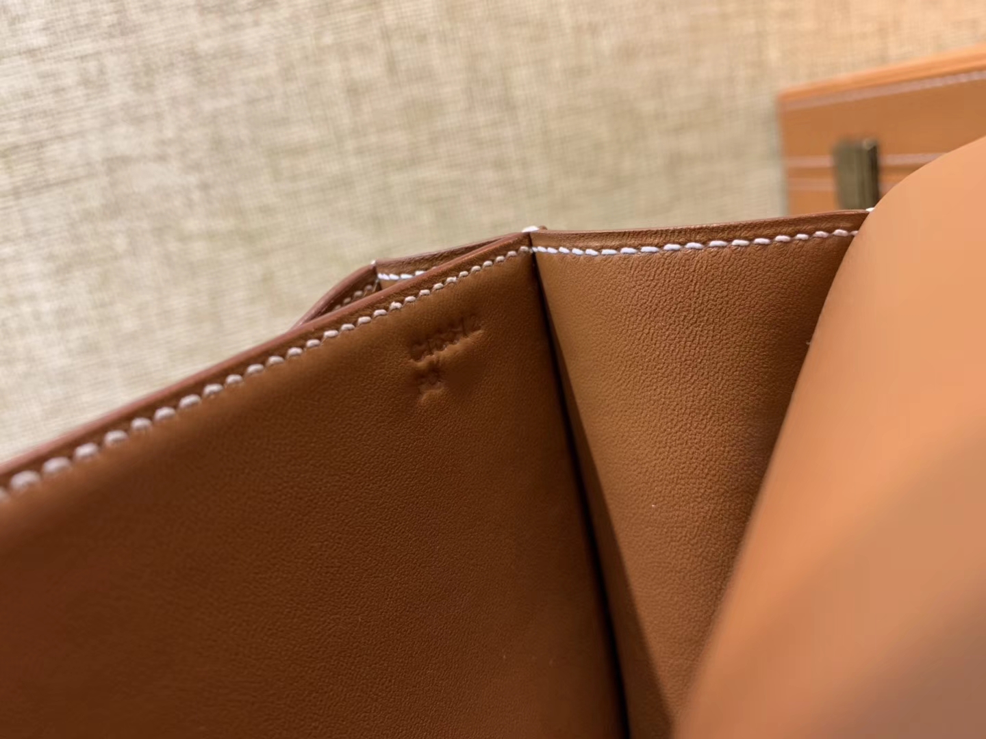 Hermès（爱马仕）Constance 18cm 金棕色 Swift 牛皮 德国进口原料 鳄鱼工序 臻品级别