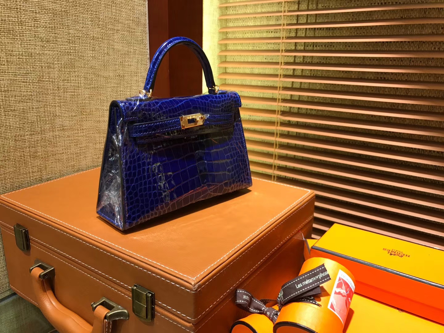 Hermès（爱马仕）Mini Kelly 19cm (迷你2代) 宝蓝色 一级美洲鳄鱼皮 手工缝制 臻品级别