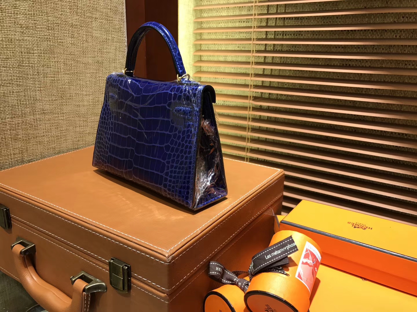 Hermès（爱马仕）Mini Kelly 19cm (迷你2代) 宝蓝色 一级美洲鳄鱼皮 手工缝制 臻品级别