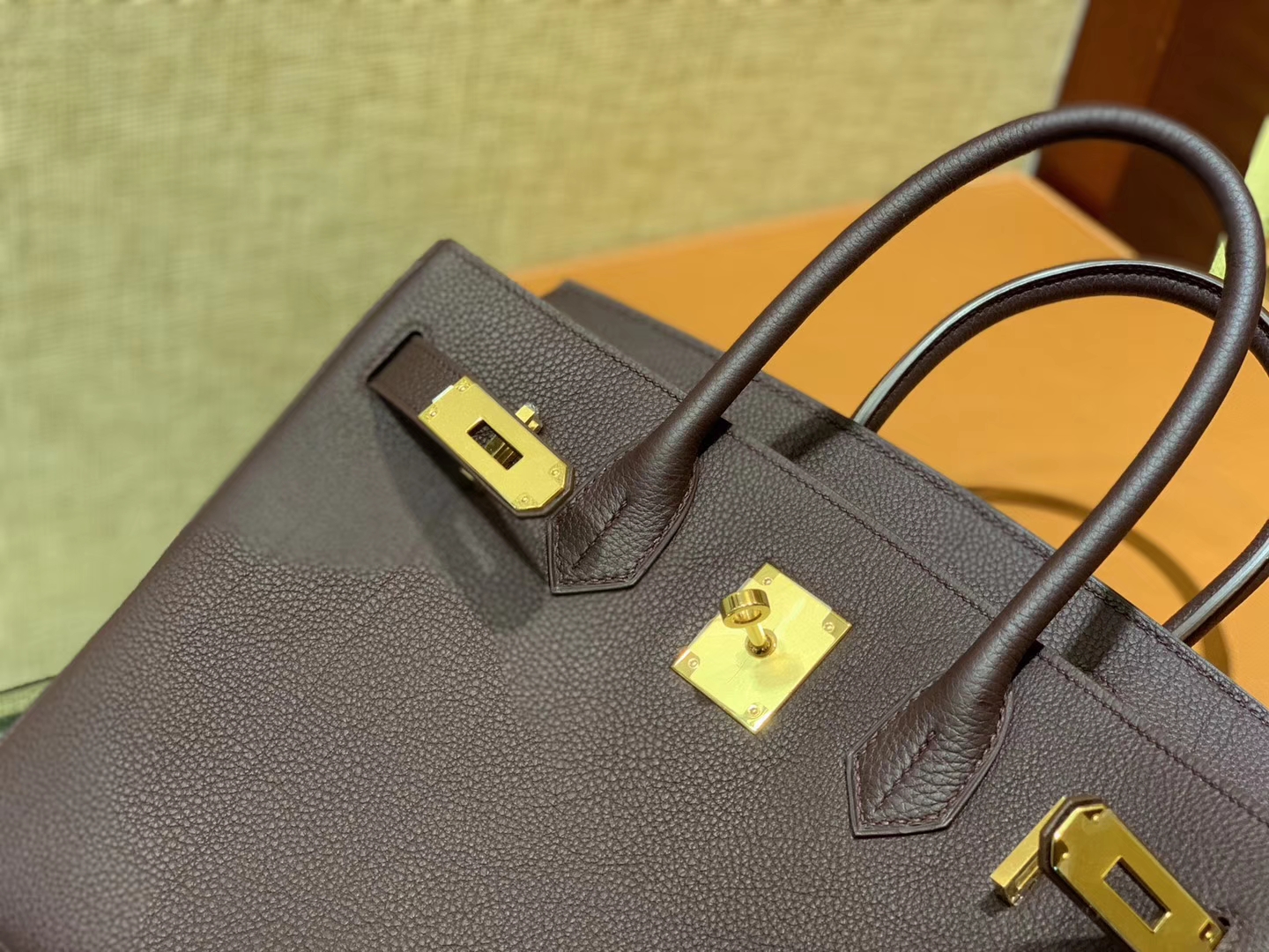 Hermès（爱马仕）Birkin铂金包 摩卡色 德国togo小牛皮 原版蜜蜡线 顶级手缝 金扣 30cm