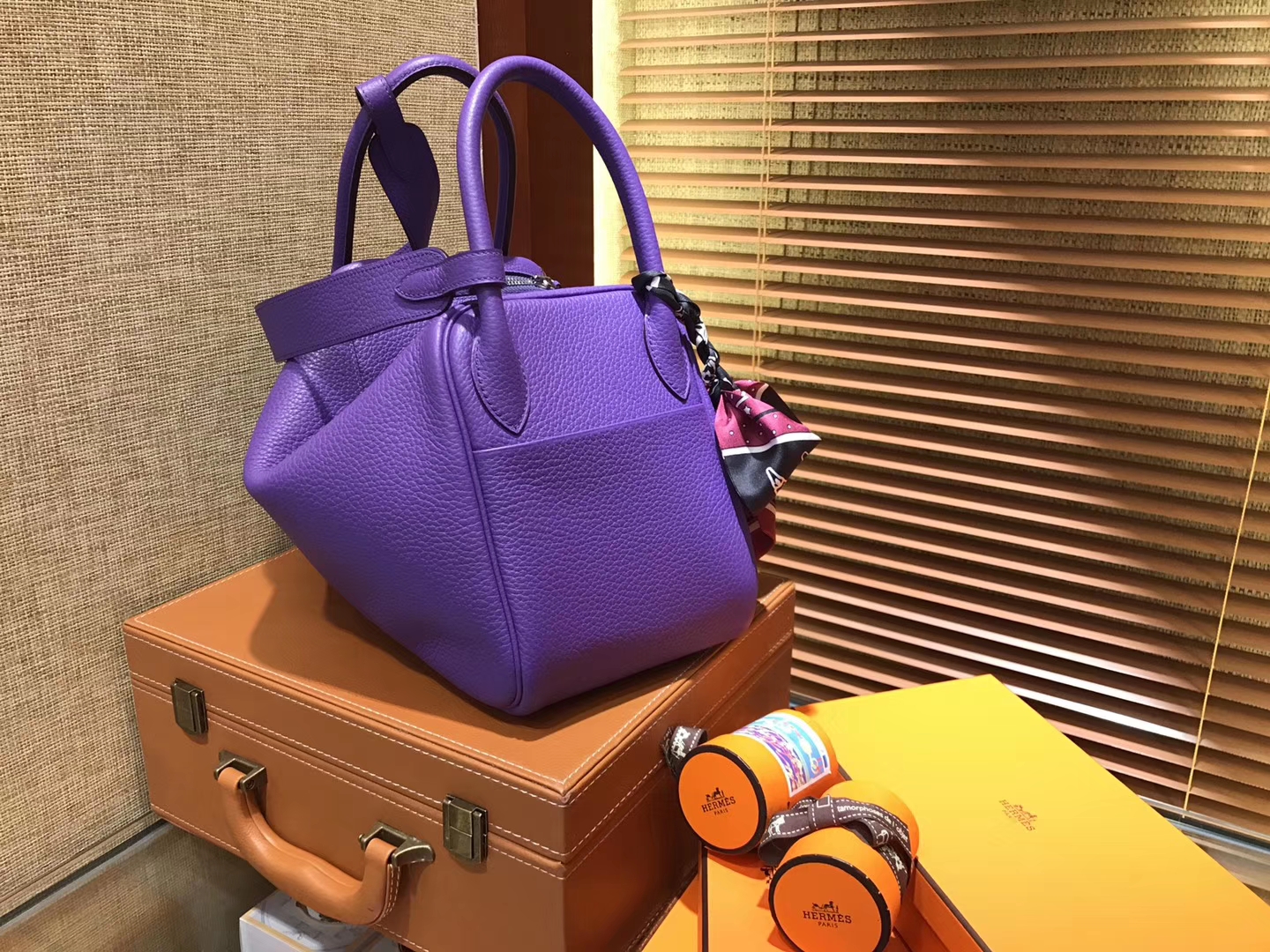 Hermès（爱马仕）Lindy琳迪包 梦幻紫 德国进口togo牛皮 全手工缝制 银扣 30cm