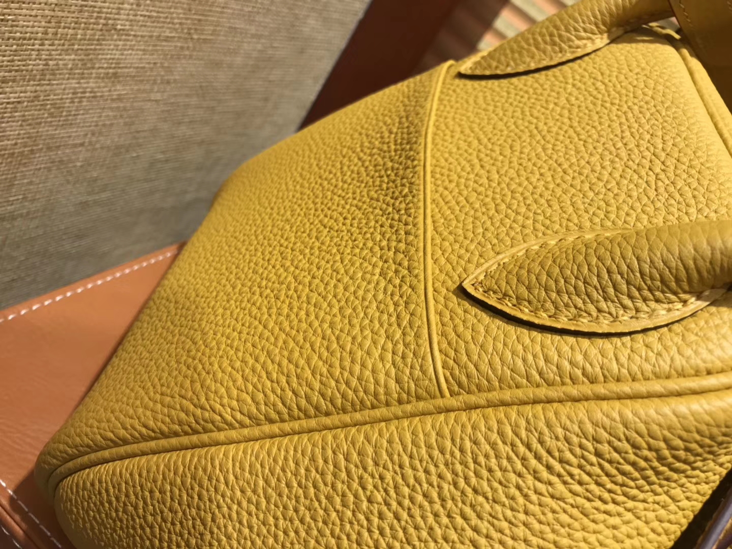 Hermès（爱马仕）Lindy琳迪包 琥珀黄 德国进口togo牛皮 全手工缝制 银扣 30cm