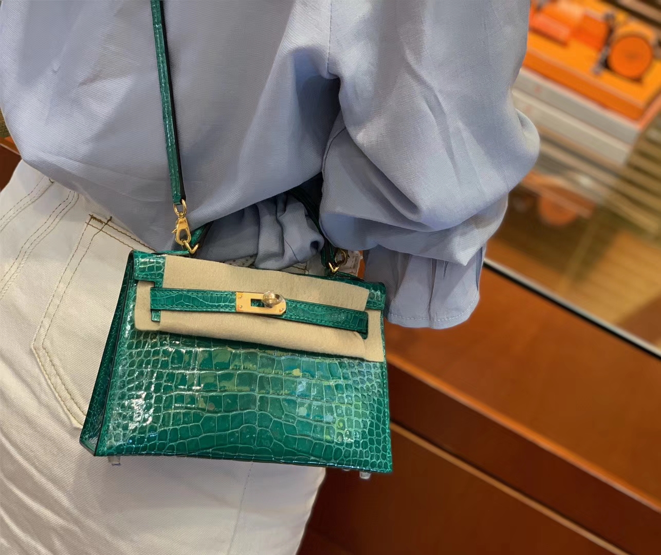 Hermès（爱马仕）Mini Kelly 祖母绿 一级美洲鳄鱼皮 全手工缝制 臻品级别 金扣 19cm 2代