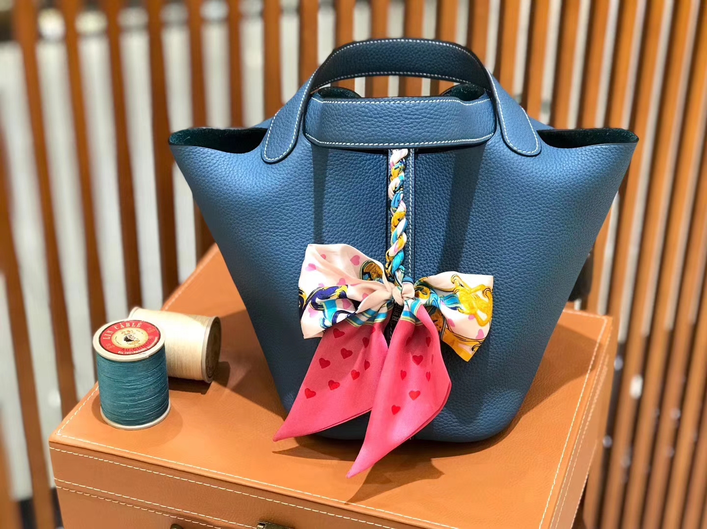 Hermès（爱马仕）新增现货 Picotin 菜篮子 牛仔蓝 全手工蜡线缝制 银扣 18cm