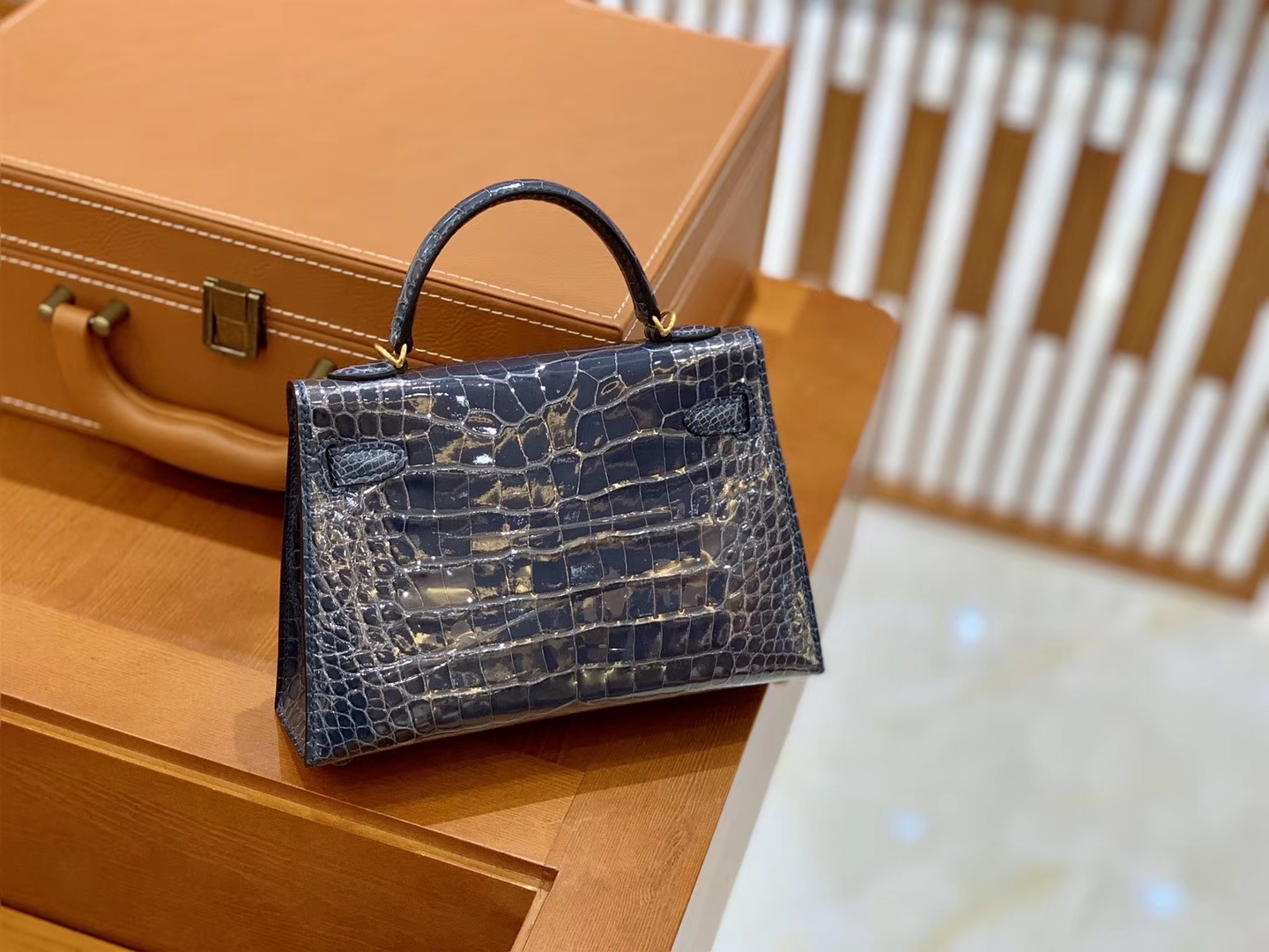 Hermès（爱马仕）Mini Kelly 迷你凯莉 风暴蓝 亮面鳄鱼 一级 顶端级别 美洲 臻品级别 金银扣 19cm