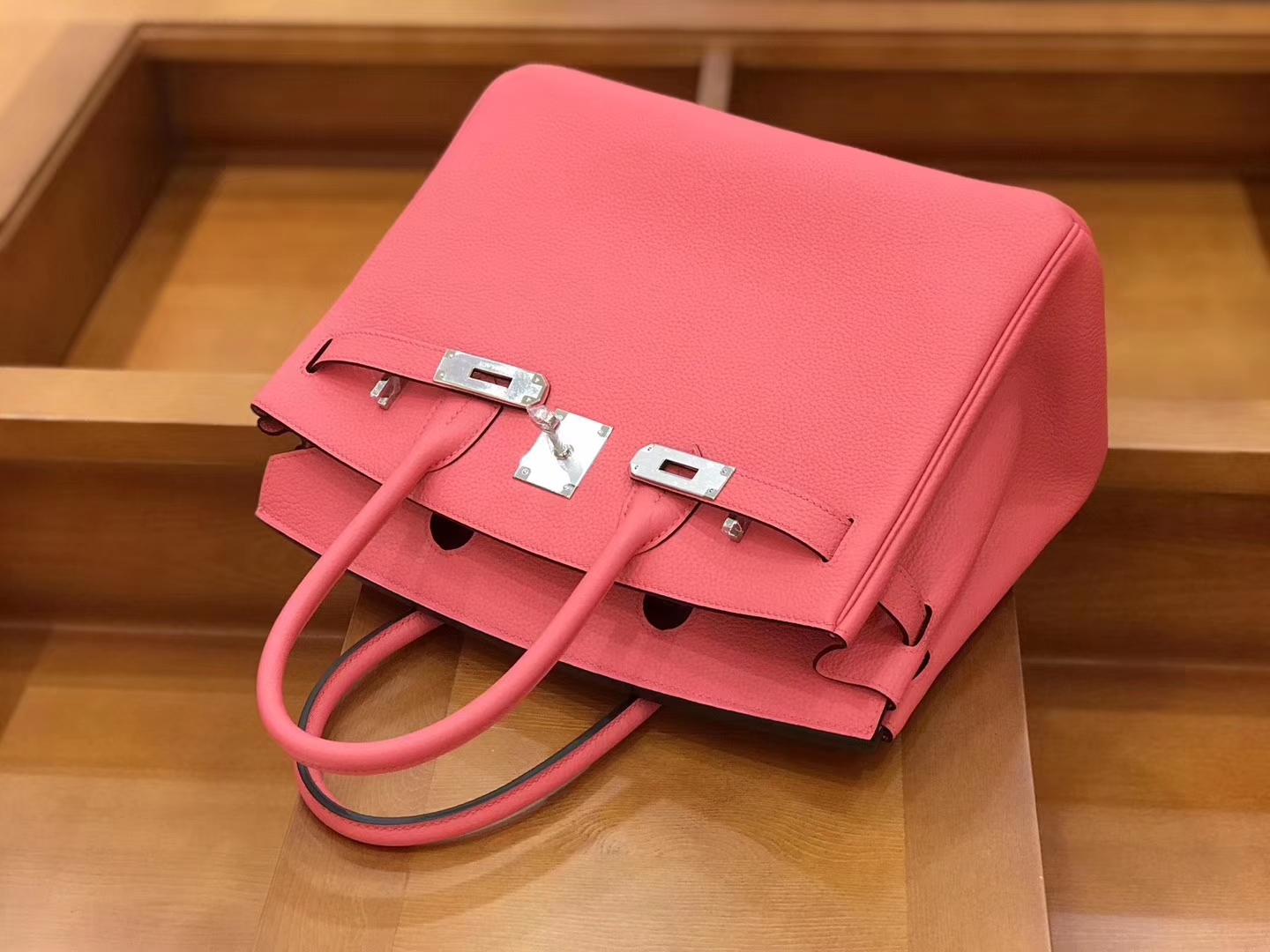 Hermès（爱马仕）新增现货 birkin 铂金包 唇膏粉 德国进口小牛皮 银扣 30cm
