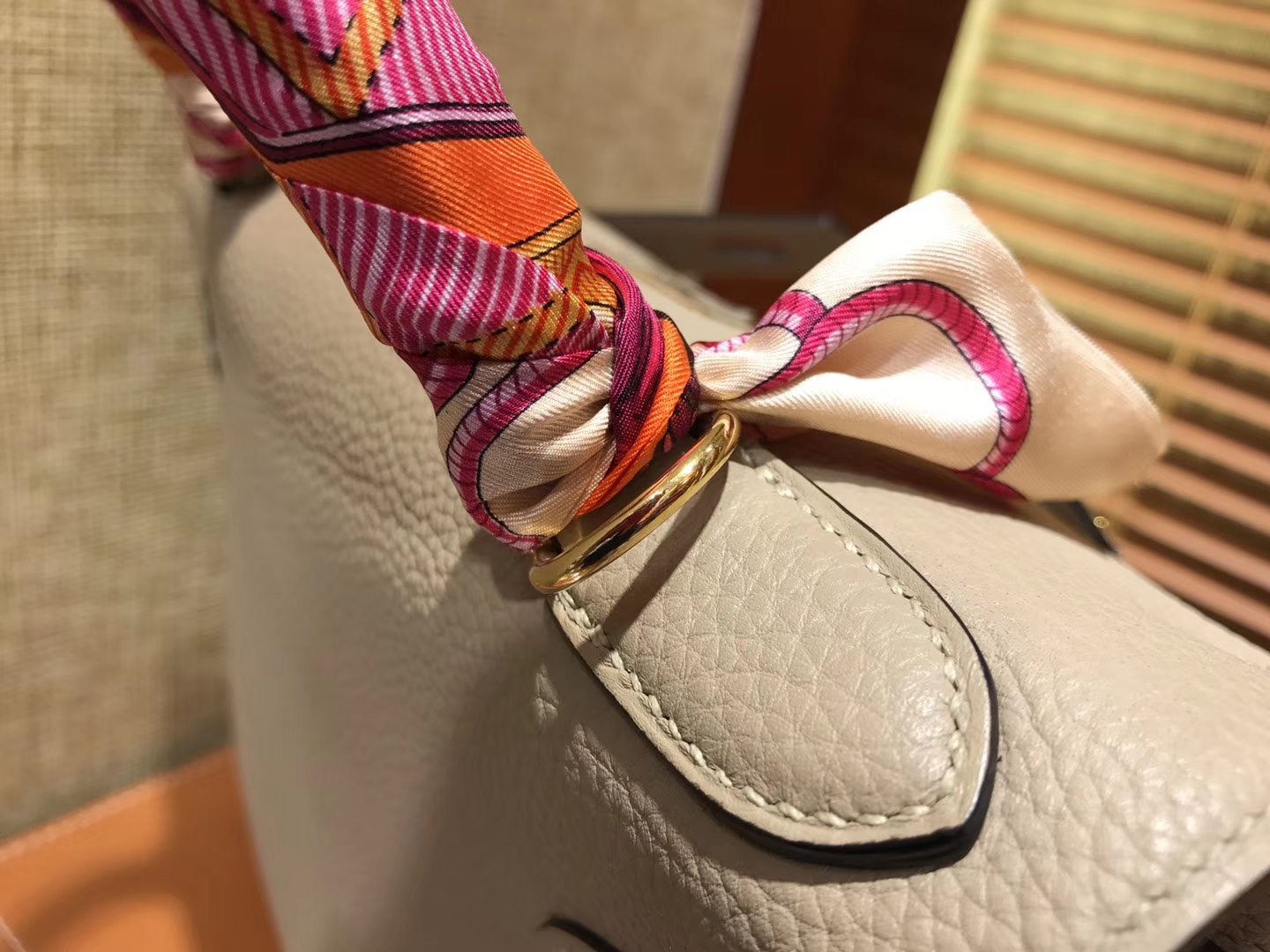 Hermès（爱马仕）Kelly 凯莉包 风衣灰 德国进口 togo牛皮 手缝蜡线 金扣 28cm