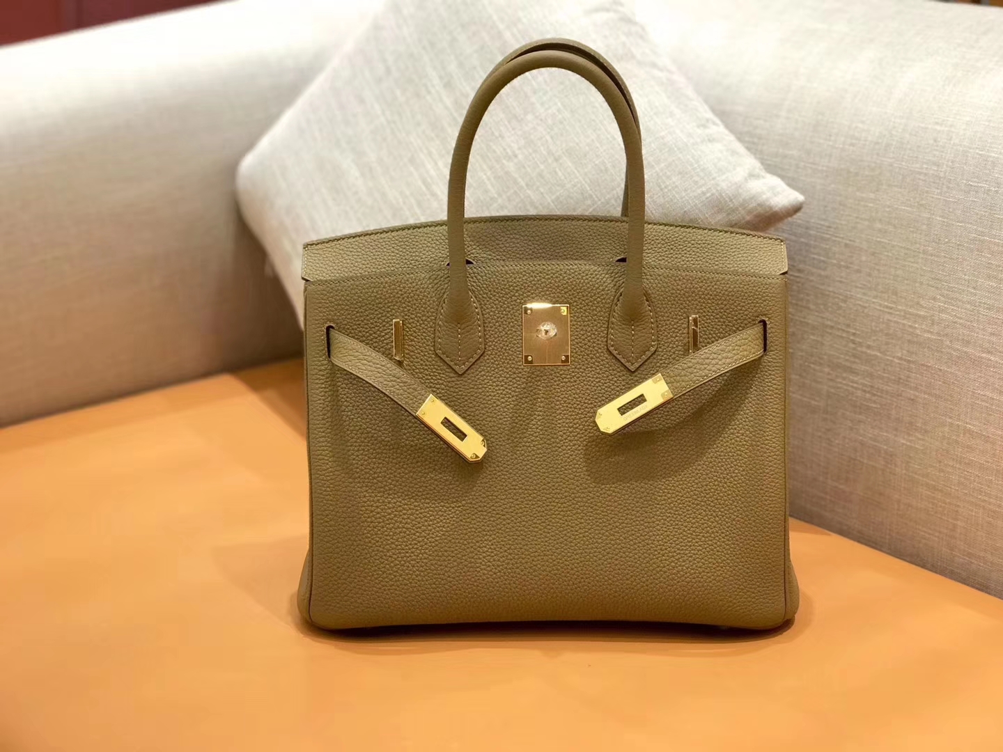 Hermès（爱马仕）新增现货 birkin 铂金包 德国进口小牛皮 新颜色 30cm
