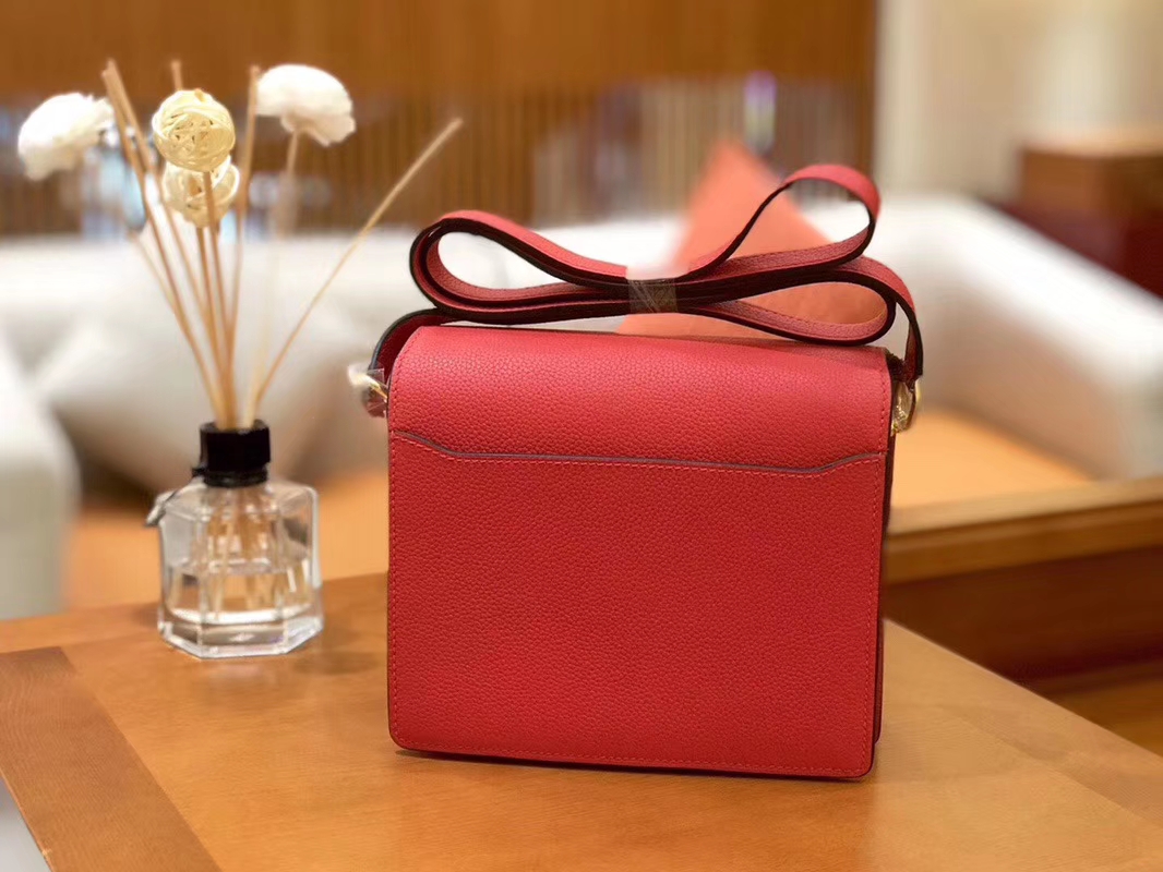 Hermès（爱马仕）Rouils 猪鼻包 石榴红 Evercolor 金扣 18cm