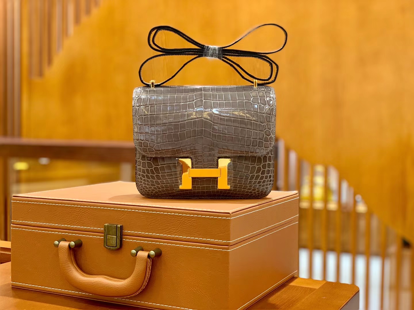 Hermès（爱马仕）Constance 空姐包 斑鸠灰 一级皮 尼罗鳄 顶端级别 臻品级别 金扣 18cm