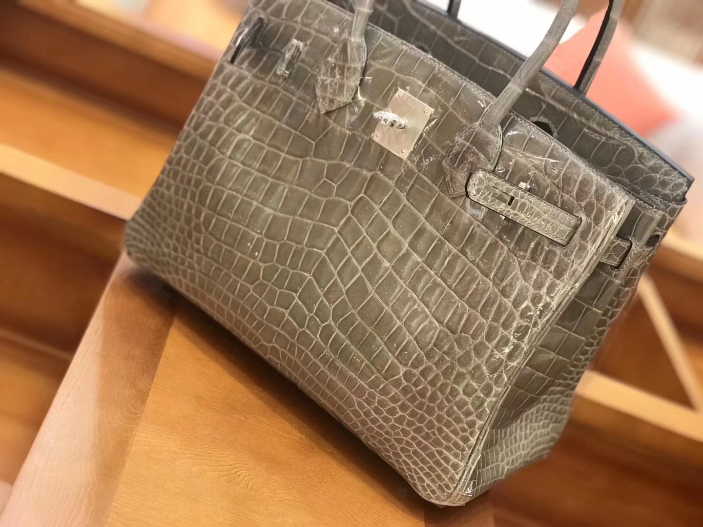 Hermès（爱马仕）新增现货 birkin 铂金包 斑鸠灰 一级鳄鱼皮 30cm