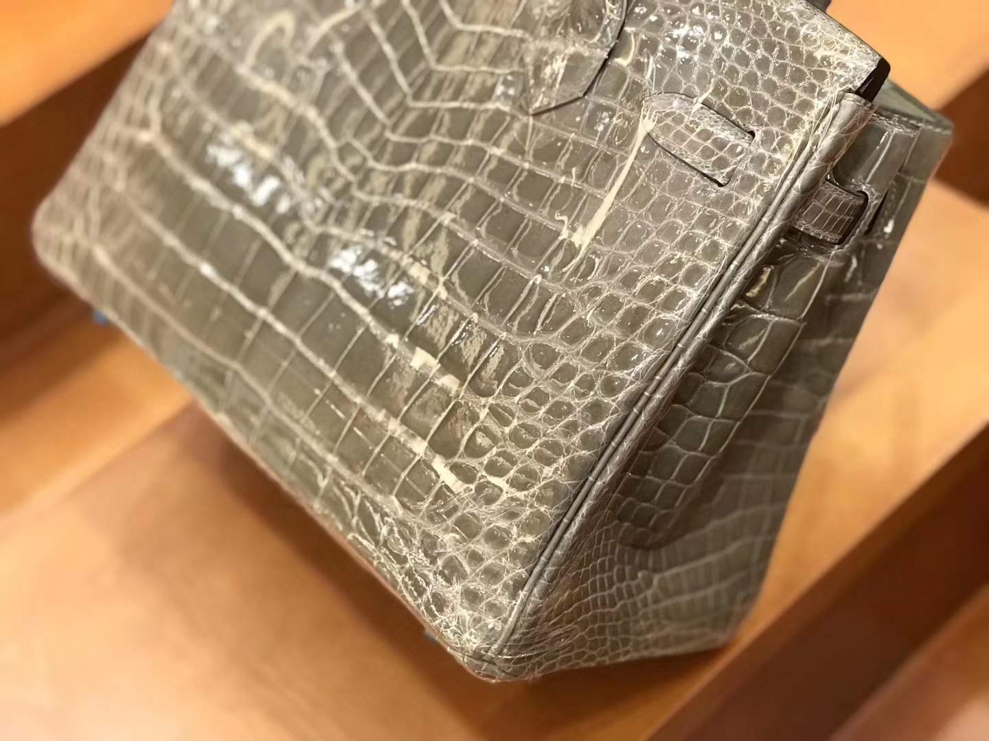Hermès（爱马仕）新增现货 birkin 铂金包 斑鸠灰 一级鳄鱼皮 30cm