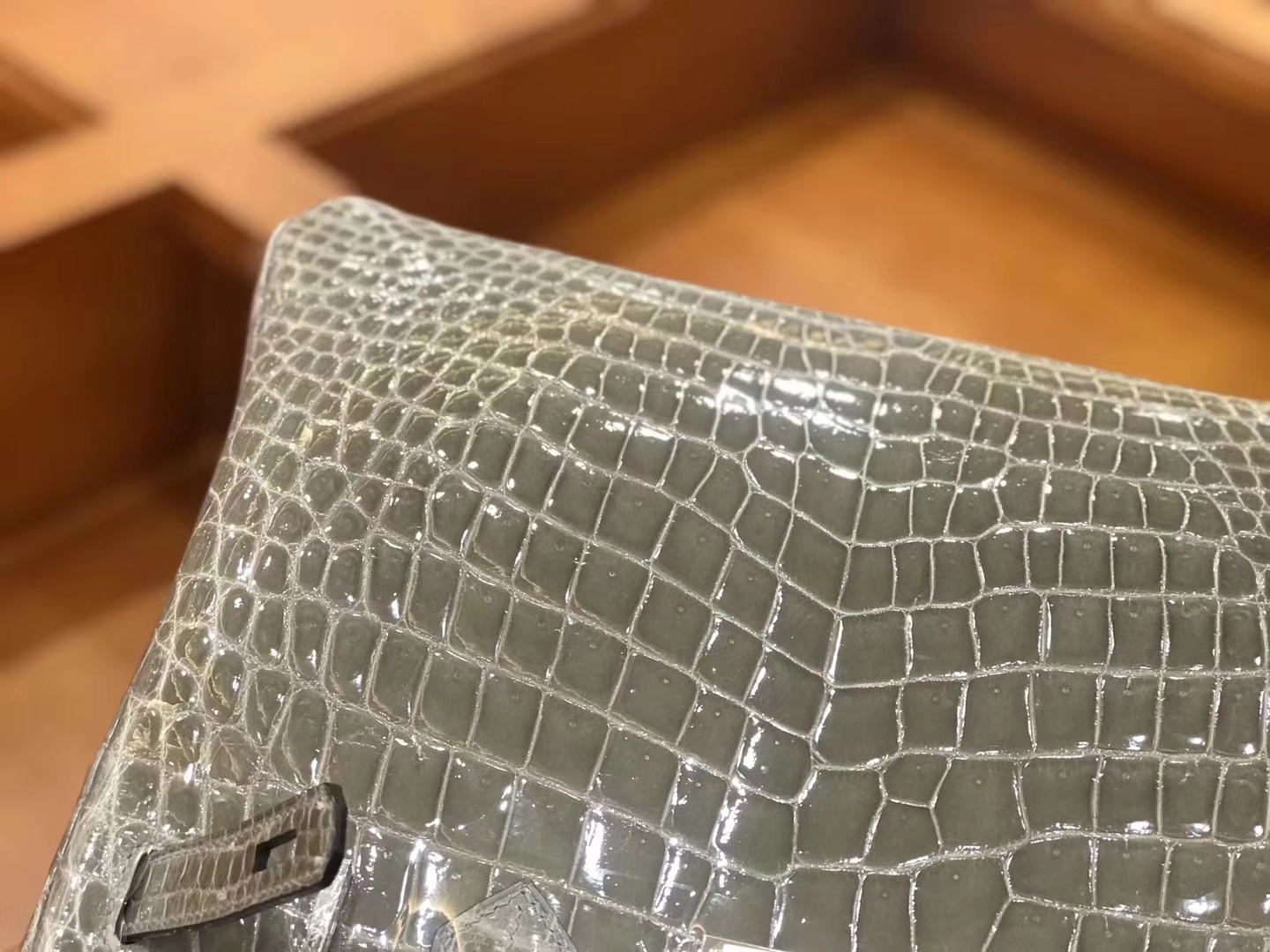 Hermès（爱马仕）新增现货 birkin 铂金包 斑鸠灰 一级鳄鱼皮 30cm