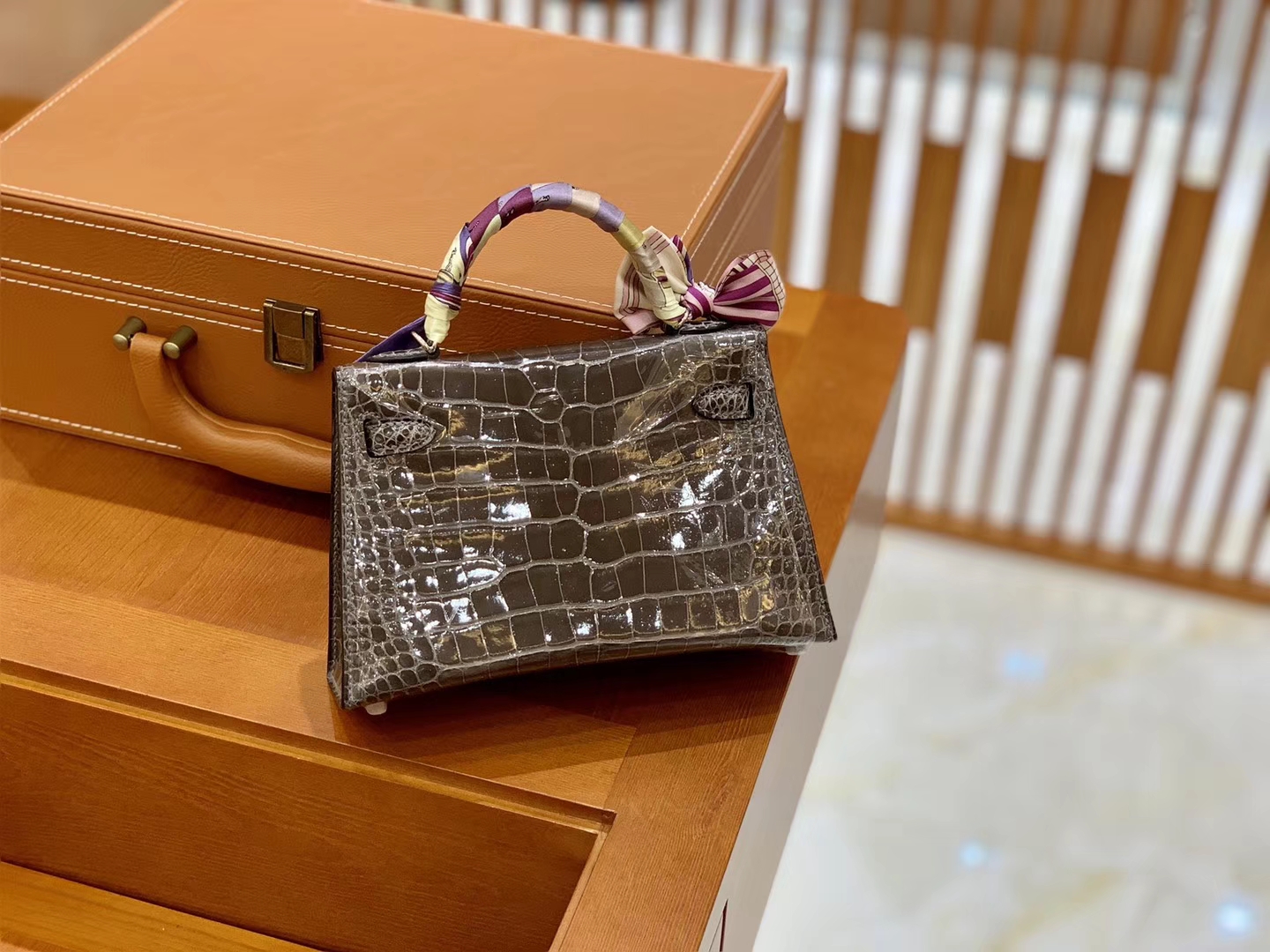 Hermès（爱马仕）Mini Kelly 迷你凯莉 锡器灰 一级美洲鳄鱼皮 臻品级别 银扣 19cm