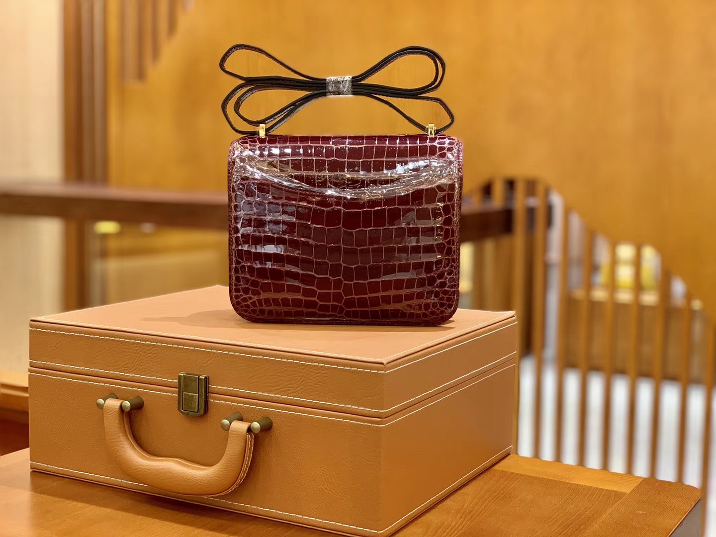 Hermès（爱马仕）Constance 空姐包 波尔多酒红 一级皮 尼罗鳄 顶端级别 臻品级别 金扣 18cm