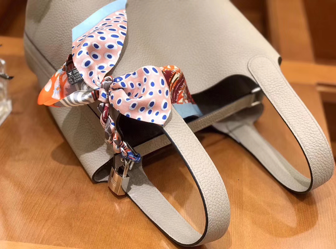 Hermès（爱马仕）Picotin 菜篮包 斑鸠灰 TC大牛皮 银扣 18cm