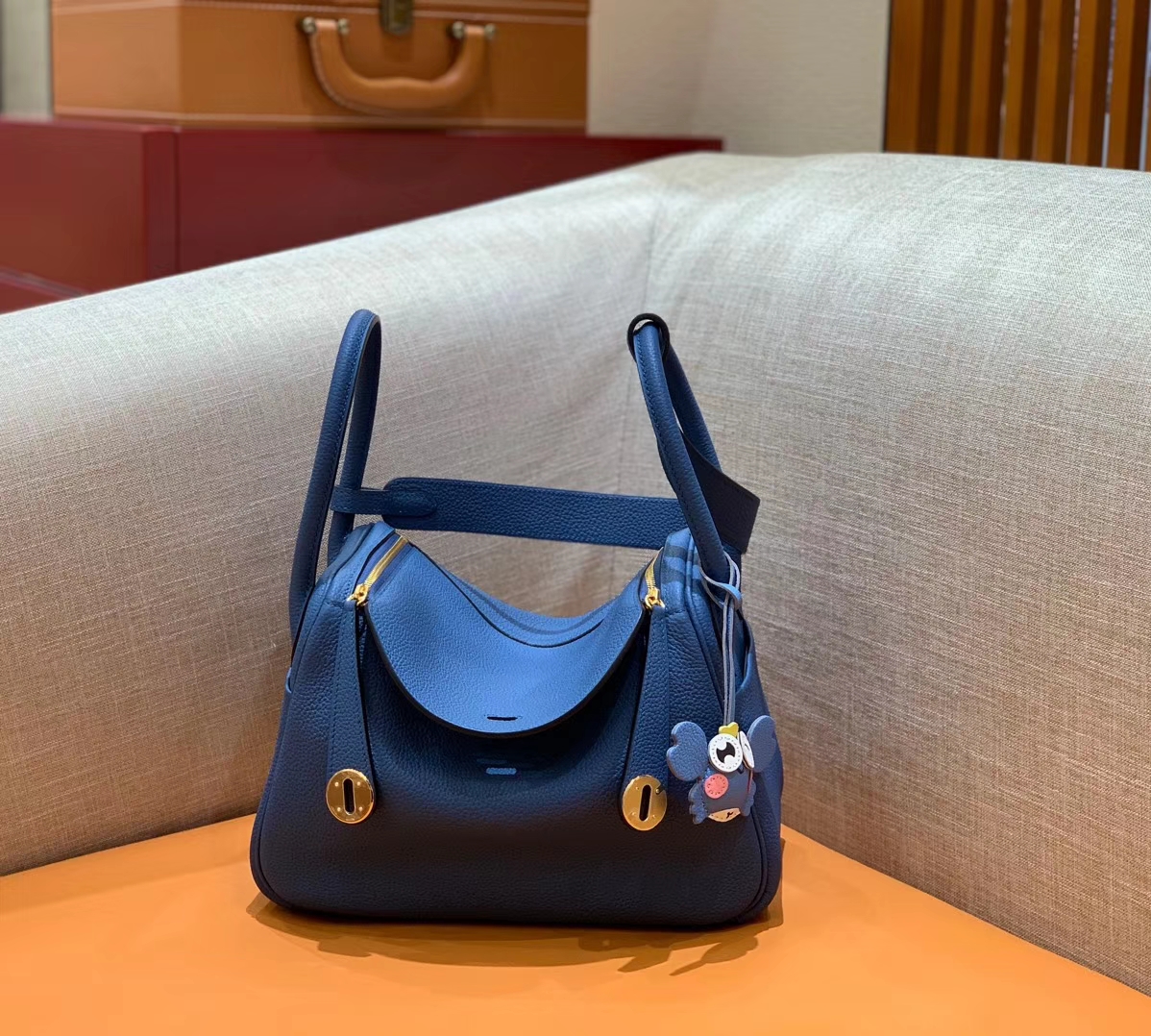 Hermès（爱马仕）Lindy 琳迪包 玛瑙蓝 Togo牛皮 进口原料 全手工缝制 银扣 26cm