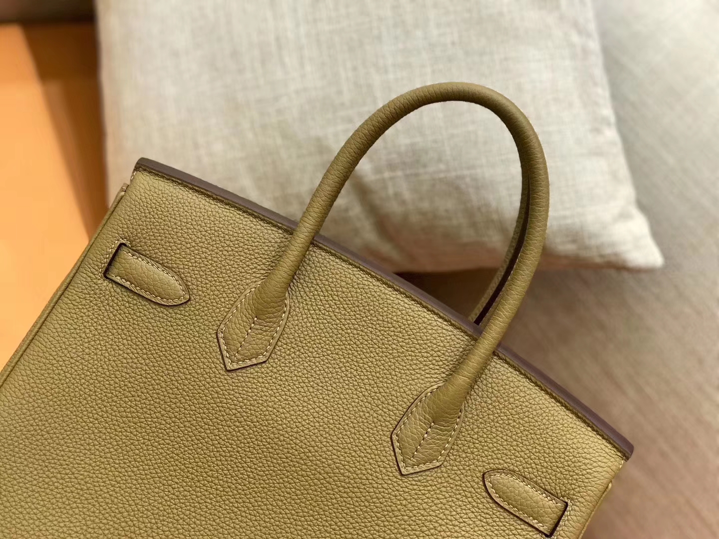 Hermès（爱马仕）新增现货 birkin 铂金包 德国进口小牛皮 新颜色 30cm