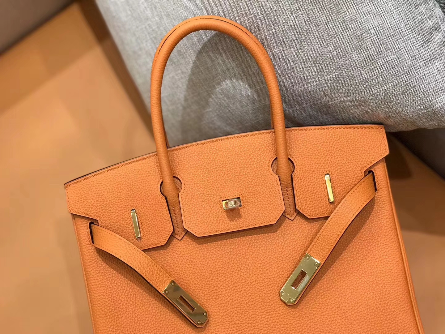 Hermès（爱马仕）新增现货 birkin 铂金包 经典橙 德国进口小牛皮 金扣 30cm