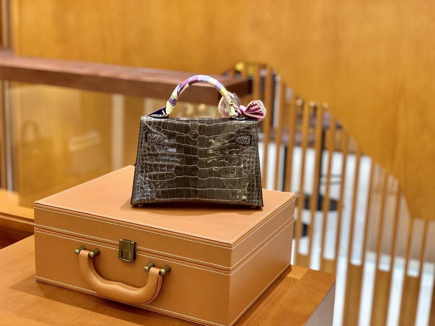 Hermès（爱马仕）Mini Kelly 迷你凯莉 锡器灰 一级美洲鳄鱼皮 臻品级别 银扣 19cm