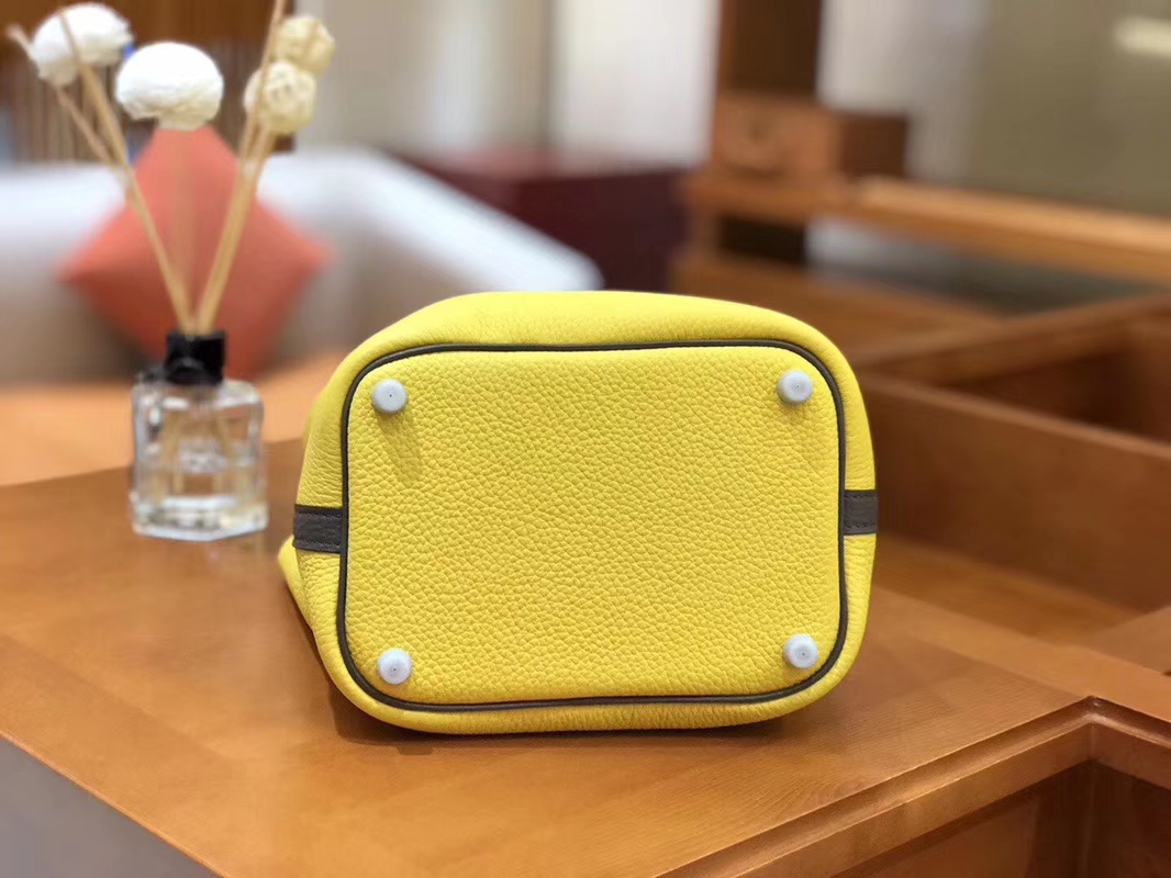 Hermès（爱马仕）Picotin 菜篮包 锡器灰拼那不勒斯黄 TC大牛皮 银扣 18cm