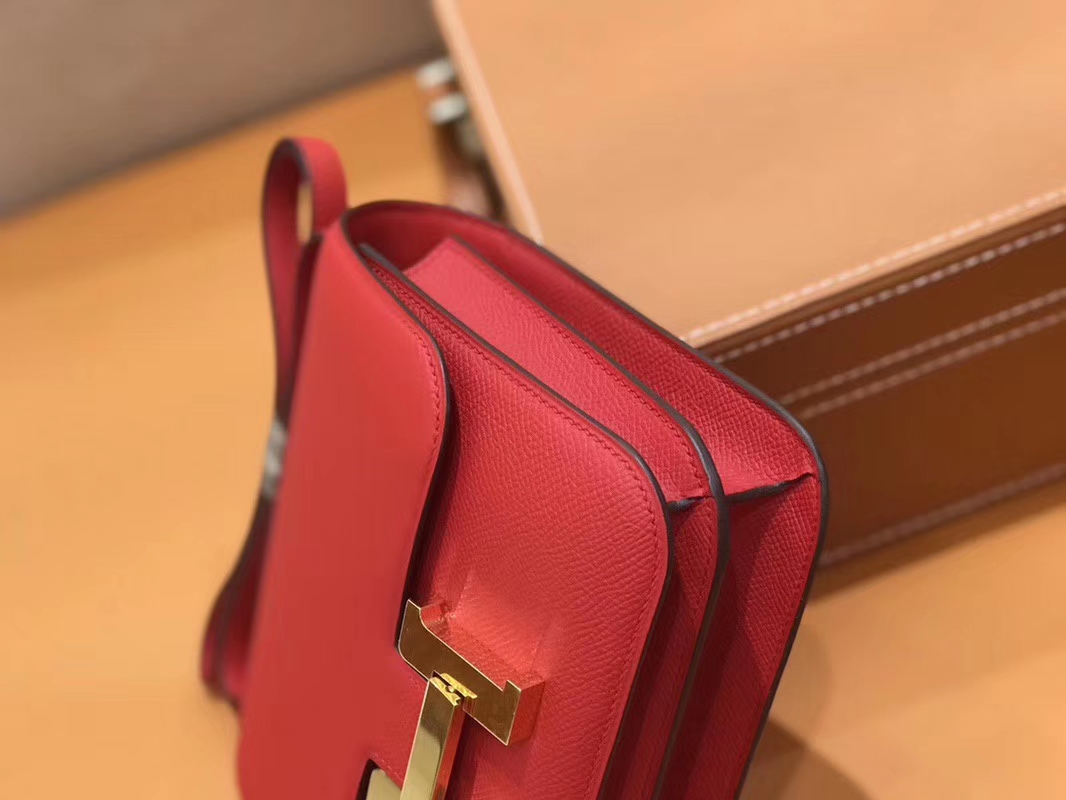 Hermès（爱马仕）Constance 空姐包 红色 Epsom掌纹小牛皮 臻品级别 金扣 18cm