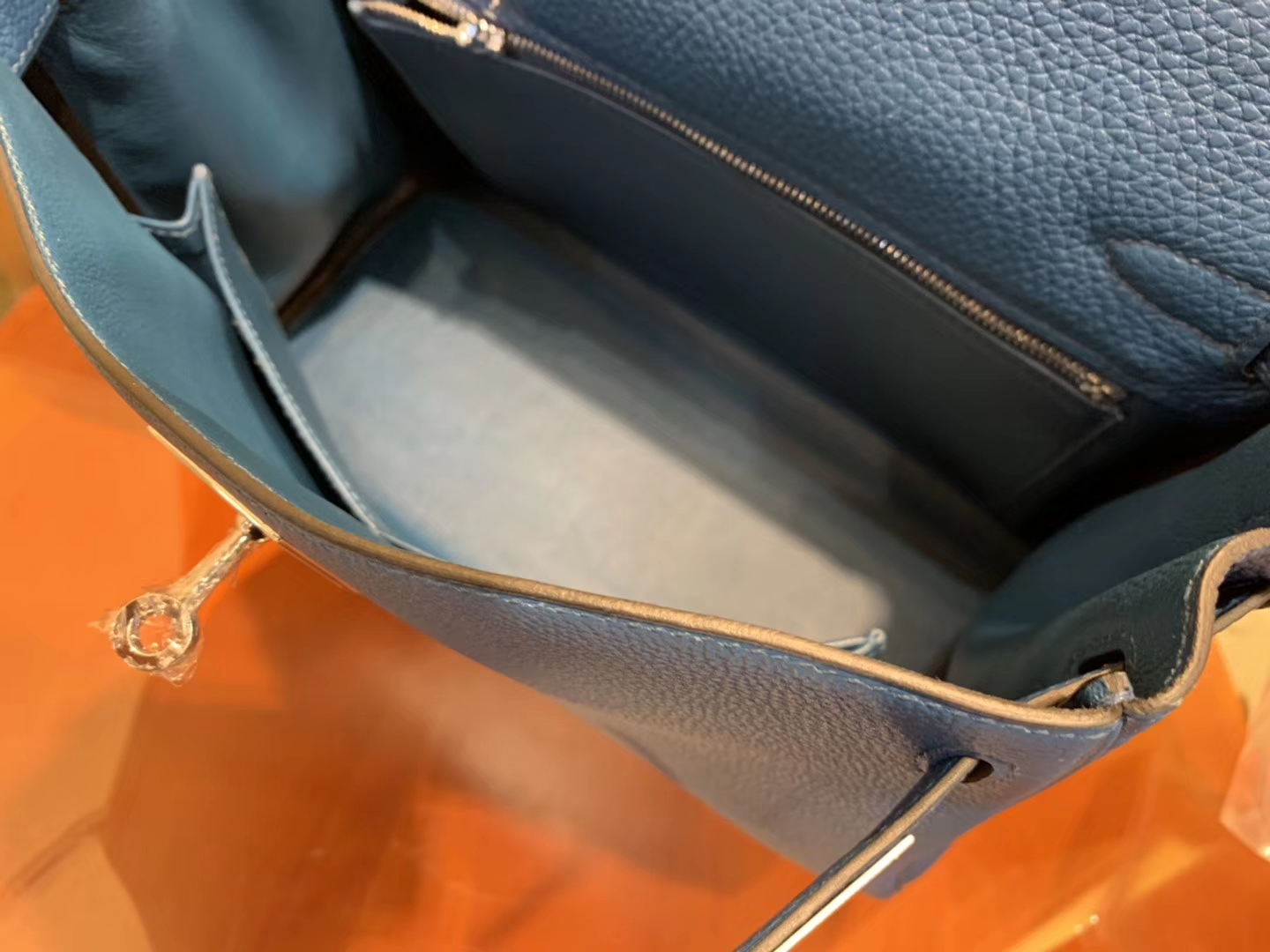 Hermès（爱马仕）Kelly 凯莉包 靛蓝色 德国进口 togo牛皮 手缝蜡线 金扣 28cm