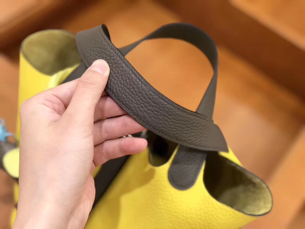 Hermès（爱马仕）Picotin 菜篮包 锡器灰拼那不勒斯黄 TC大牛皮 银扣 18cm