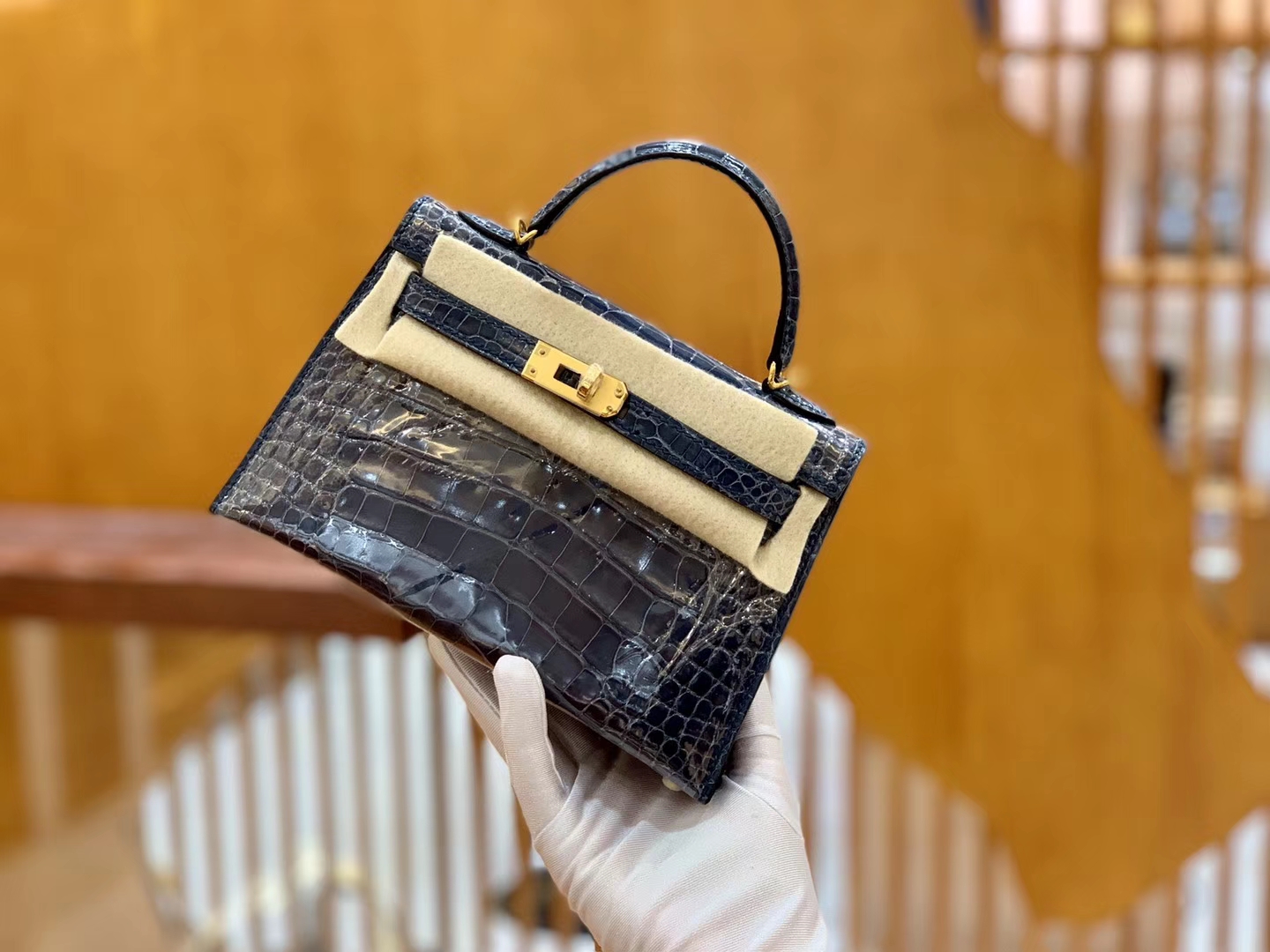 Hermès（爱马仕）Mini Kelly 迷你凯莉 风暴蓝 亮面鳄鱼 一级 顶端级别 美洲 臻品级别 金银扣 19cm