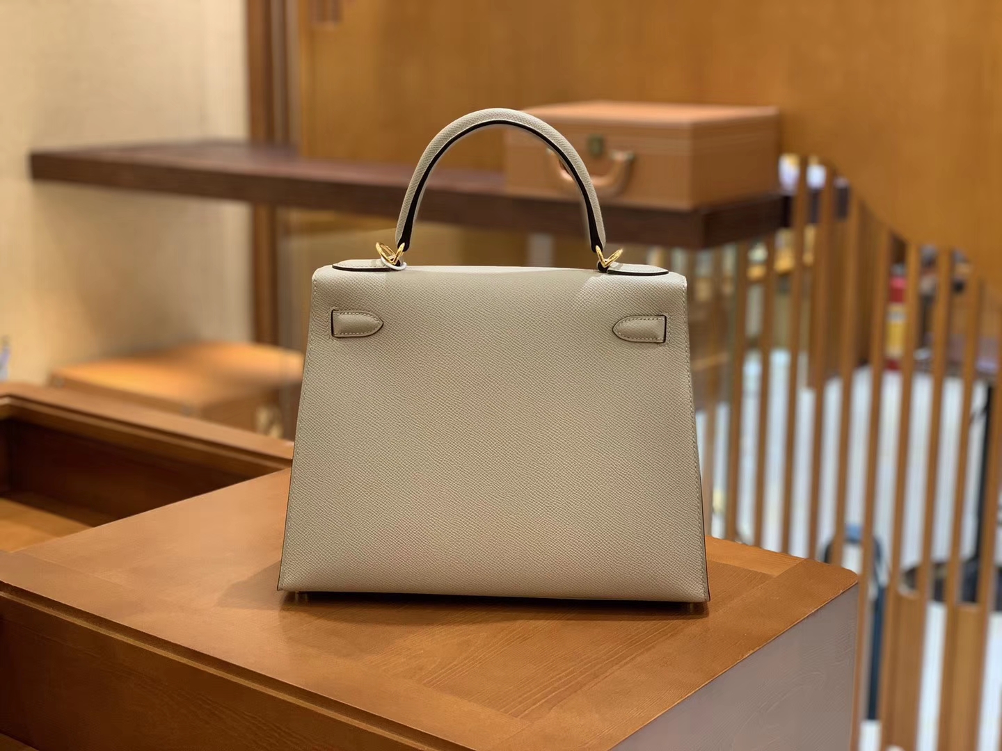Hermès（爱马仕）Kelly 风衣灰 德国进口掌纹牛皮 全手工蜡线缝制 金扣 28cm