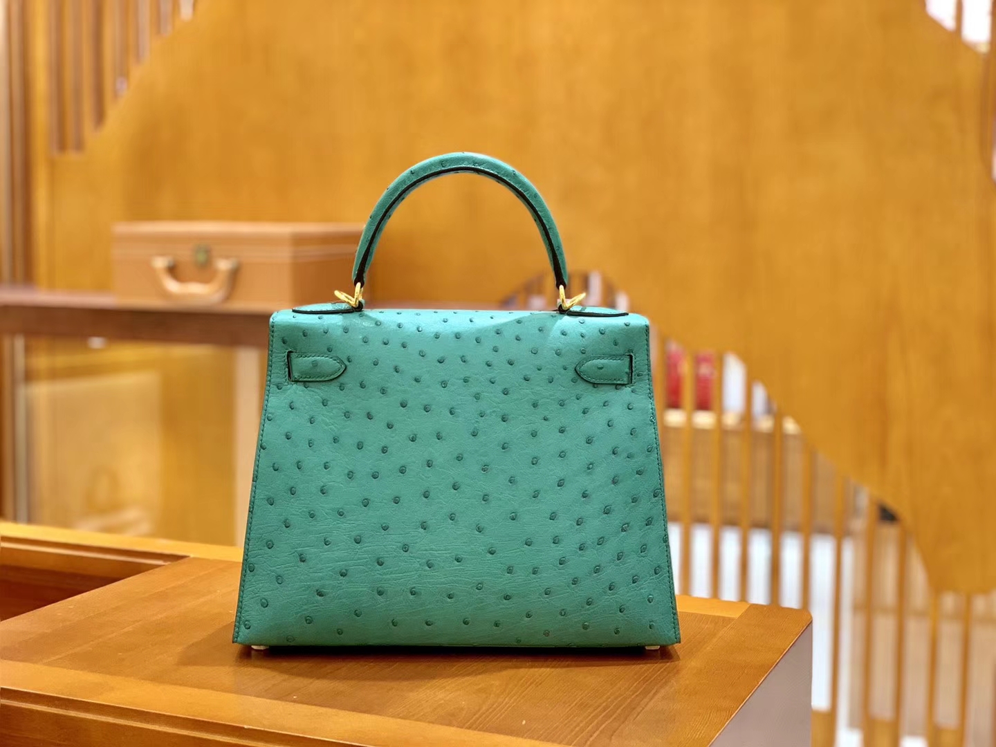 Hermès（爱马仕）Kelly 28cm 湖水绿 金扣 南非KK鸵鸟皮 全手工缝制