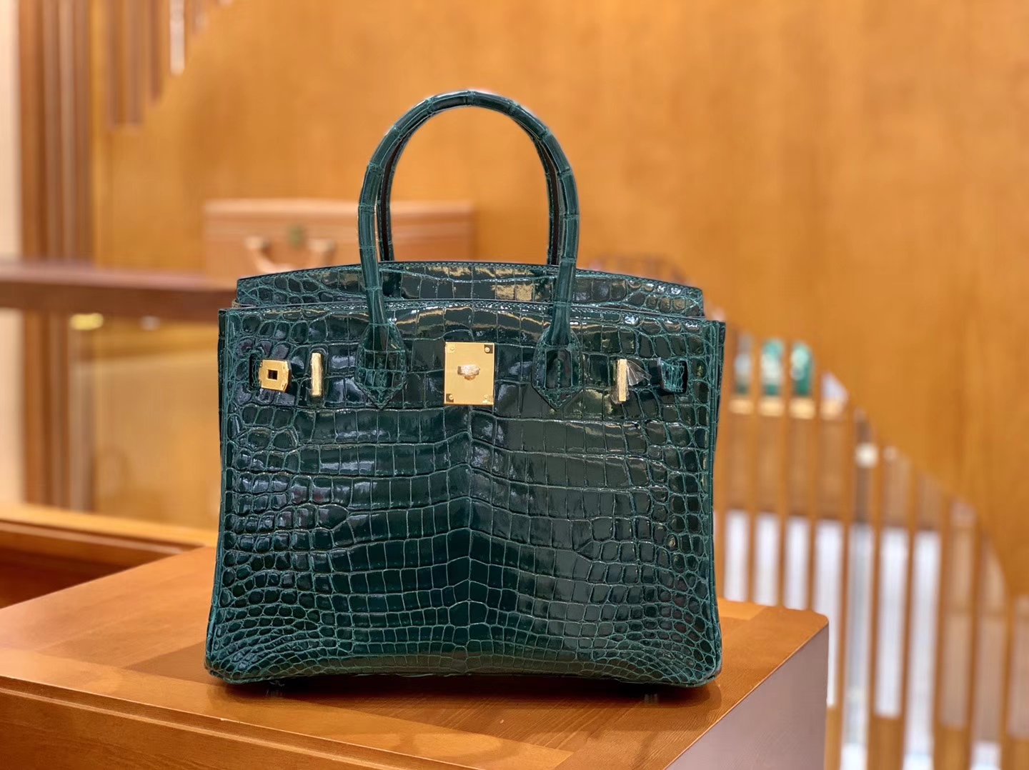 Hermès（爱马仕）Birkin 铂金包 松柏绿 一级皮 尼罗鳄鱼皮 臻品级别 金扣 30cm