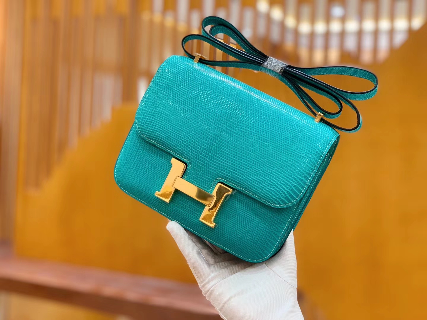 Hermès（爱马仕）Constance 空姐包 维罗纳绿 野生蜥蜴皮 全手工缝制 18cm 金扣 现货