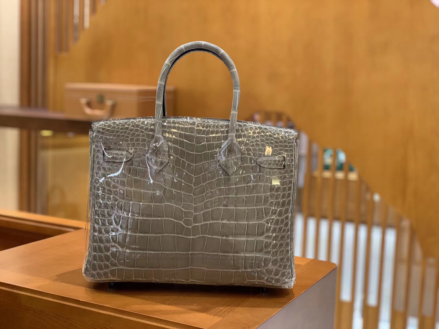 Hermès（爱马仕）Birkin 铂金包 斑鸠灰 一级皮 尼罗鳄鱼皮 臻品级别 银扣 30cm