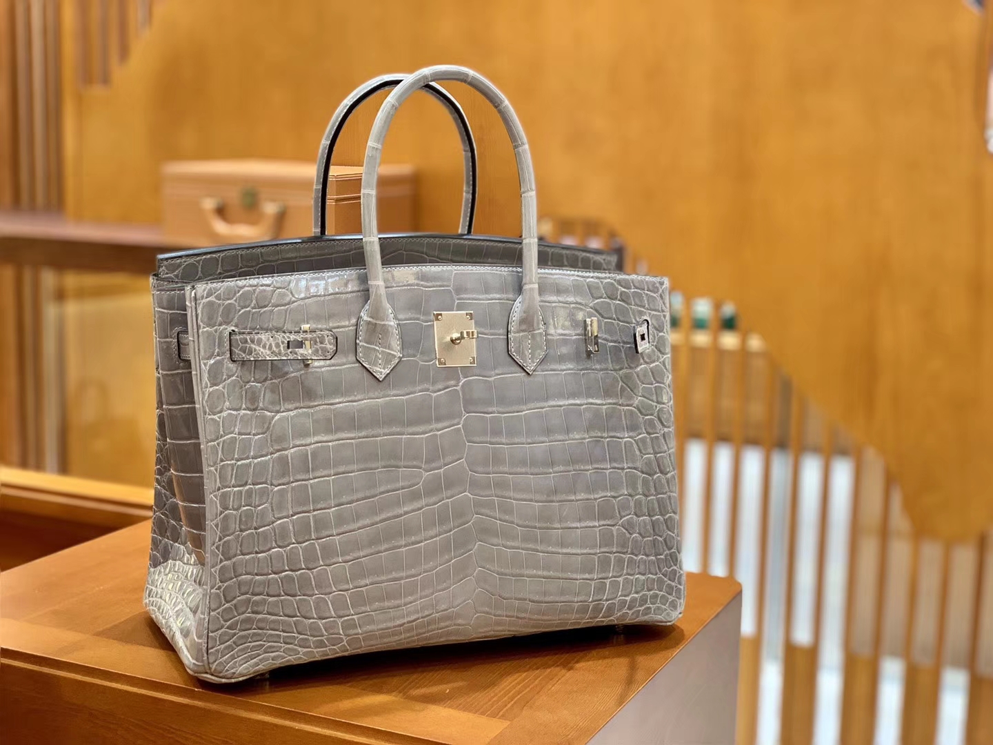 Hermès（爱马仕）Birkin 35cm 巴黎灰 银扣 一级皮 尼罗鳄鱼皮 臻品级别
