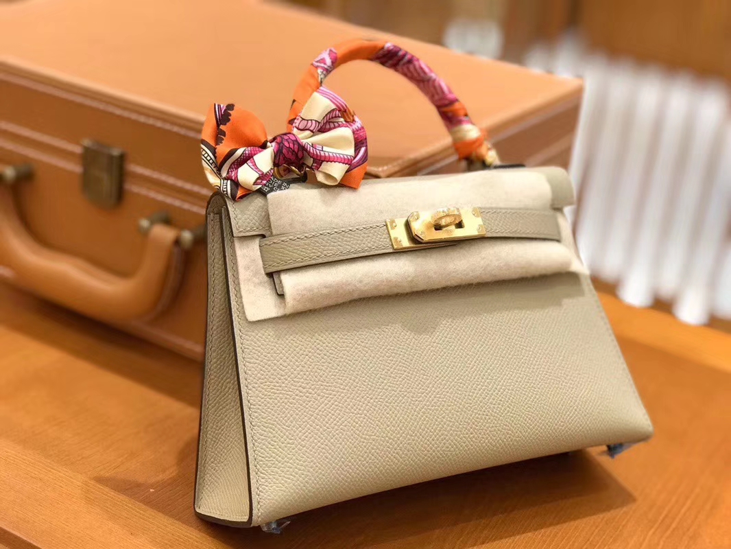Hermès（爱马仕）Mini kelly 斑鸠灰 掌纹小牛皮 全手工缝制 臻品级别 19cm 金扣 现货