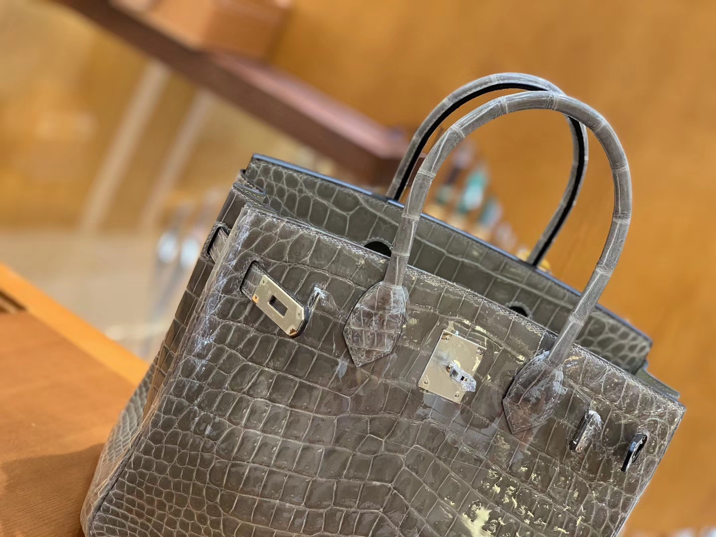 Hermès（爱马仕）Birkin 铂金包 斑鸠灰 一级皮 尼罗鳄鱼皮 臻品级别 银扣 30cm