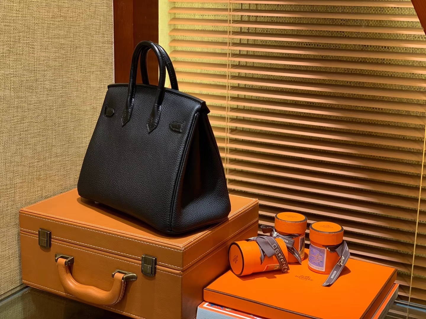 Hermès（爱马仕）Birkin 铂金包 经典黑 鳄鱼皮拼德国togo牛皮 全手工缝制 金扣 25cm