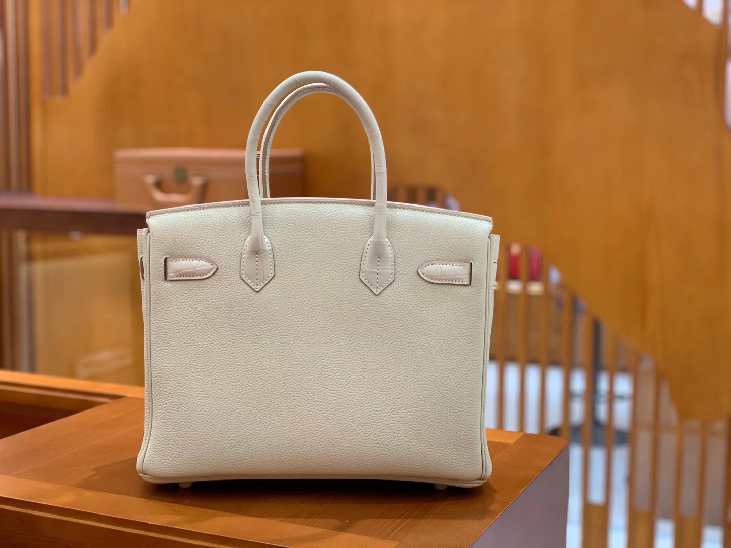Hermès（爱马仕）Birkin Touch 30cm 奶昔白 金扣 鳄鱼皮拼德国togo牛皮 全手工缝制