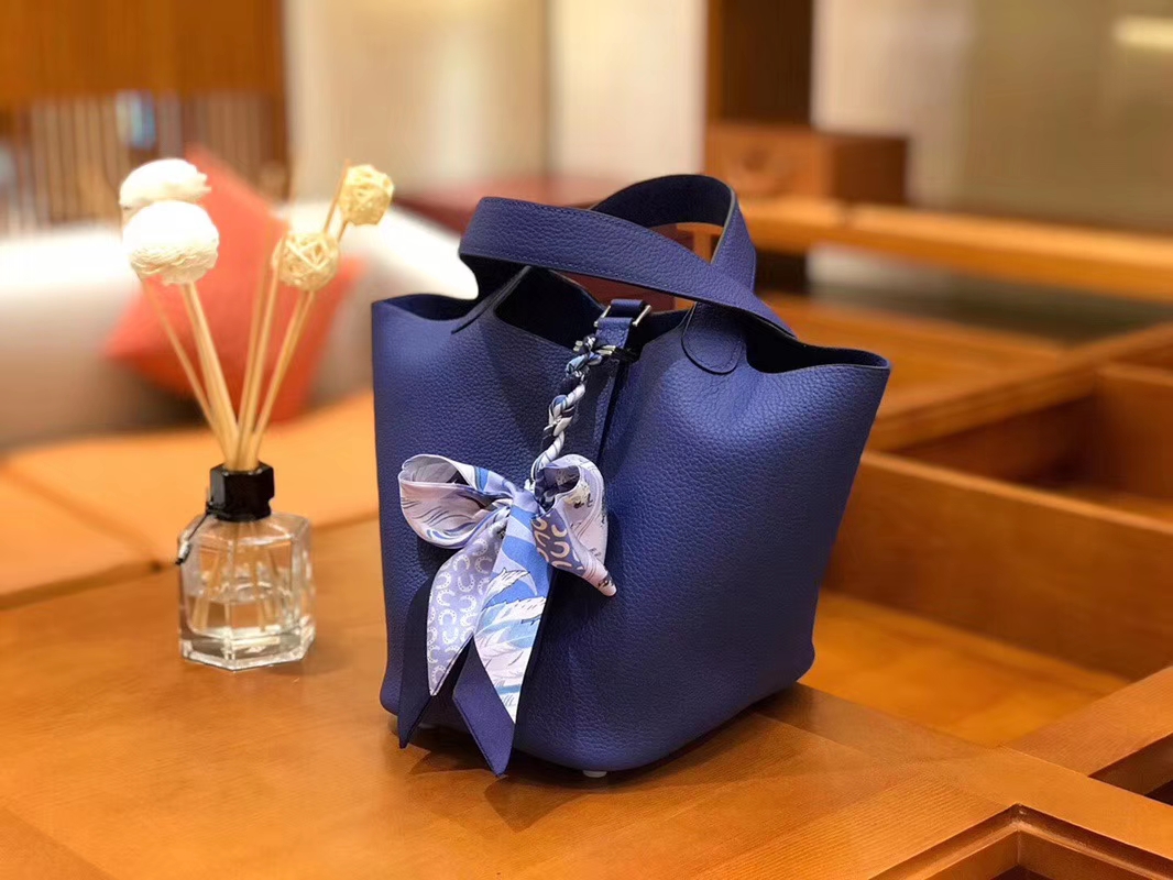 Hermès（爱马仕）Picotin 菜篮包 琉璃蓝 TC大牛皮 18cm