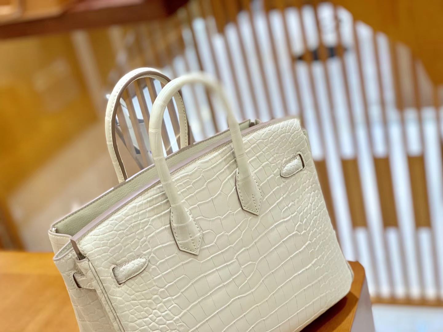 Hermès（爱马仕）Birkin 铂金包 羊毛白 一级皮 尼罗鳄鱼皮 臻品级别 金扣 25cm