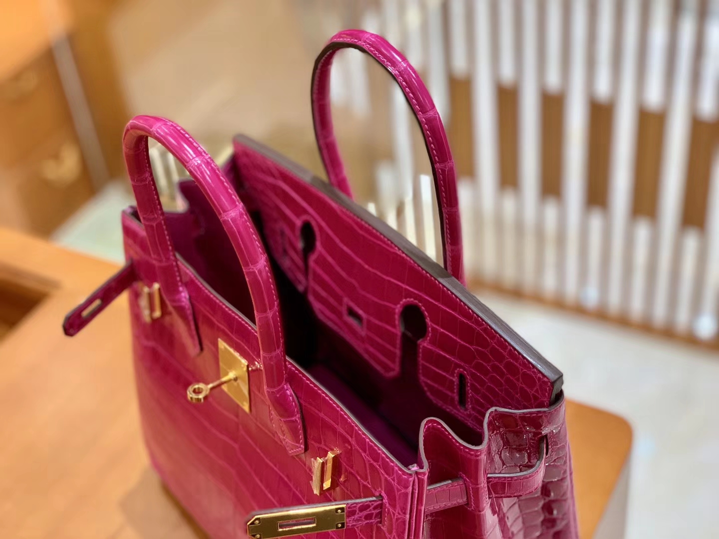 Hermès（爱马仕）Birkin 30cm 天方夜谭紫 金扣 一级皮 尼罗鳄鱼皮 臻品级别