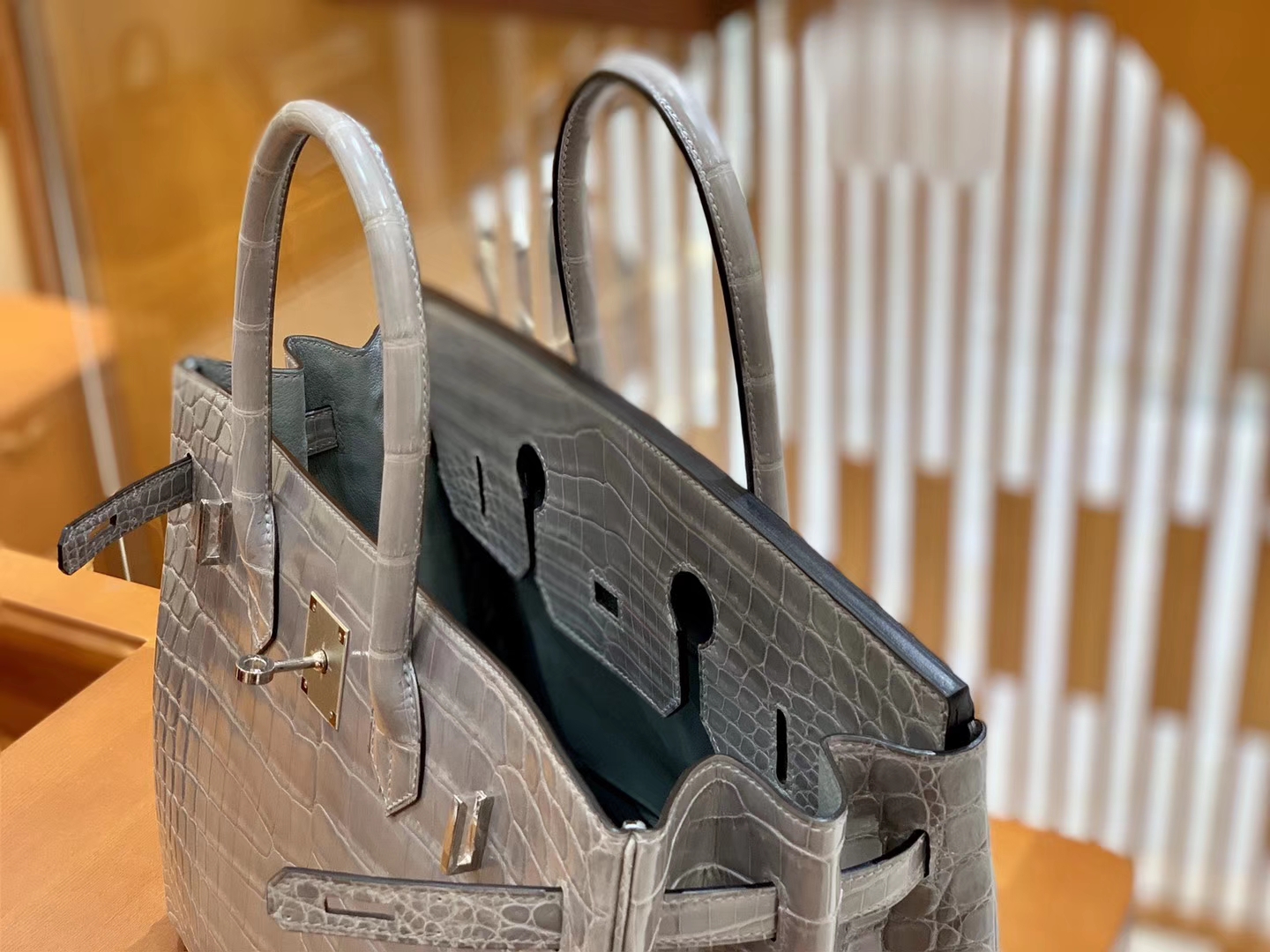 Hermès（爱马仕）Birkin 35cm 巴黎灰 银扣 一级皮 尼罗鳄鱼皮 臻品级别