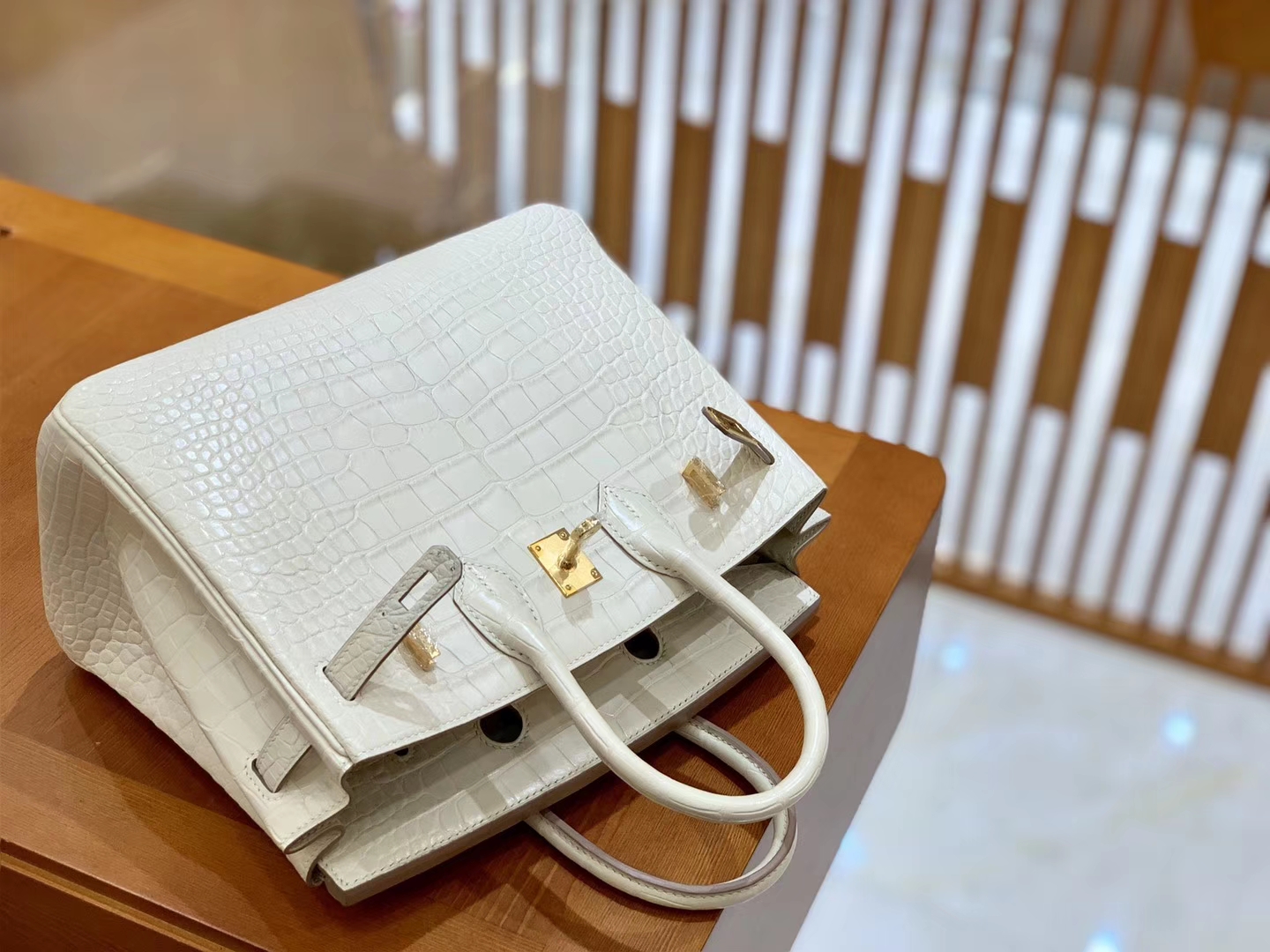 Hermès（爱马仕）Birkin 铂金包 羊毛白 一级皮 尼罗鳄鱼皮 臻品级别 金扣 25cm